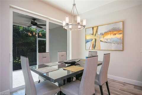 Avalon Cir, Naples, FL 34112