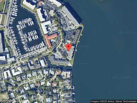 Yacht Club, NORTH PALM BEACH, FL 33408