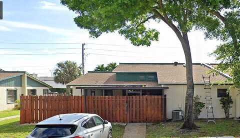Manor, PALM SPRINGS, FL 33461