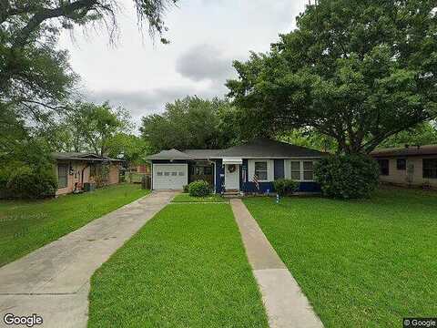 Baker, SEGUIN, TX 78155
