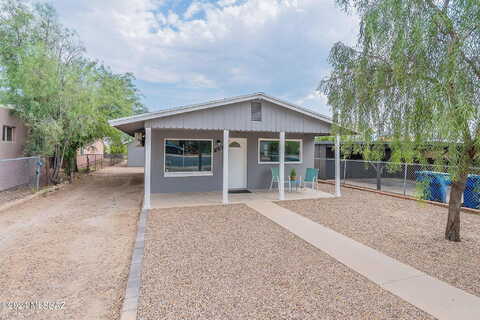 Lee, TUCSON, AZ 85719