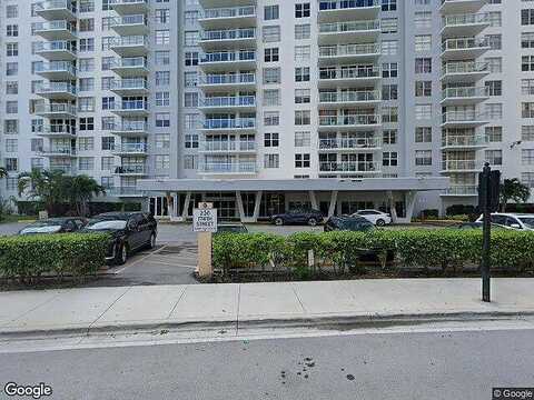 174Th, SUNNY ISLES BEACH, FL 33160