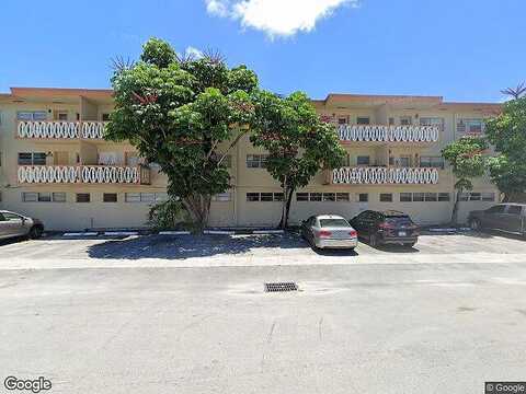 121St, NORTH MIAMI, FL 33181
