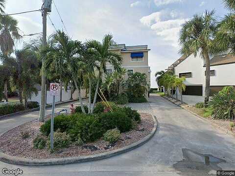 1St St W, Treasure Island, FL 33706