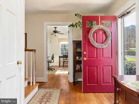 298 WALNUT DRIVE, FRONT ROYAL, VA 22630