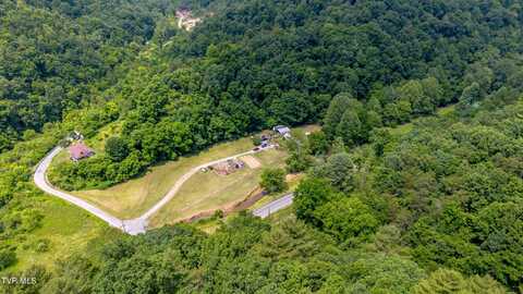 120 Bear Hollow Rd Road, Bristol, TN 37620
