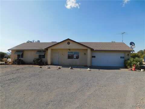 5611 W San Pedro Place, Golden Valley, AZ 86413