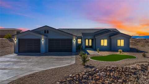 3100 Canyon De Chelly Drive, Bullhead City, AZ 86429