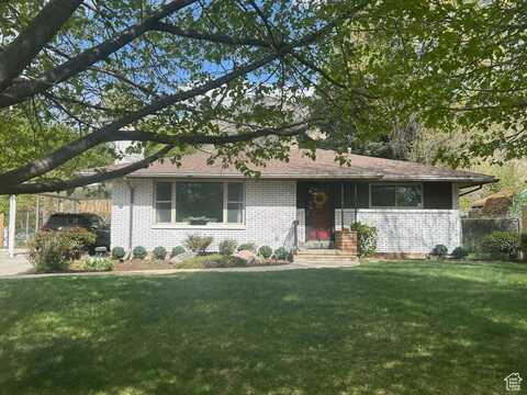 2084 ROBINS, Ogden, UT 84401