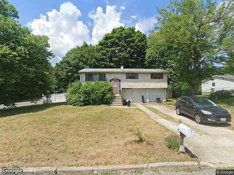 8Th, HOLTSVILLE, NY 11742