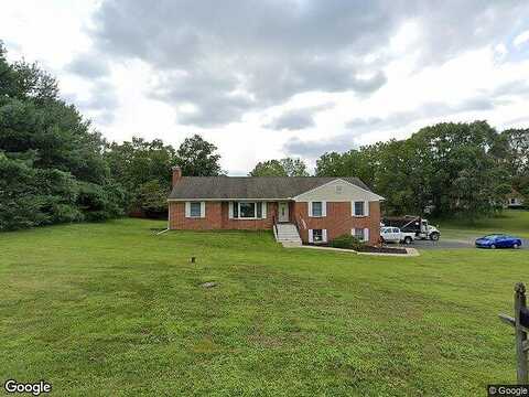 Violet, WEST GROVE, PA 19390