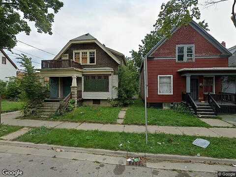 28Th, MILWAUKEE, WI 53210