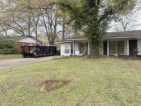 Teresa, BESSEMER, AL 35023