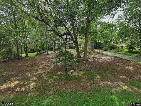 Missy, MARIETTA, GA 30062
