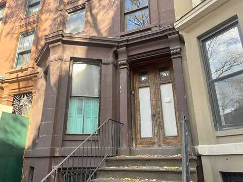 Prospect, BROOKLYN, NY 11217