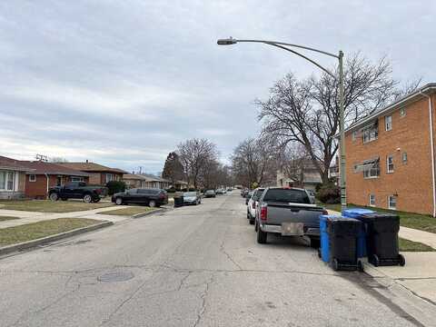 80Th, CHICAGO, IL 60652