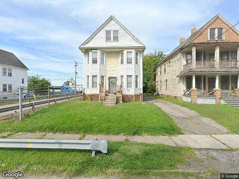 64Th, CLEVELAND, OH 44105