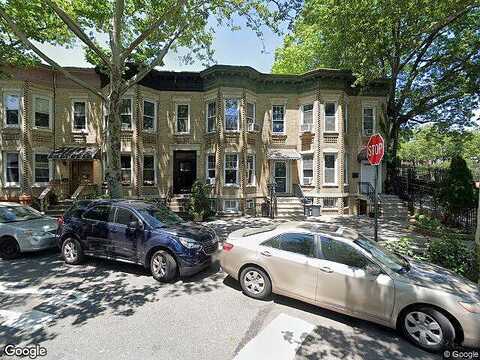 Vanderbilt, BROOKLYN, NY 11218