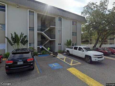 Gray, TAMPA, FL 33609