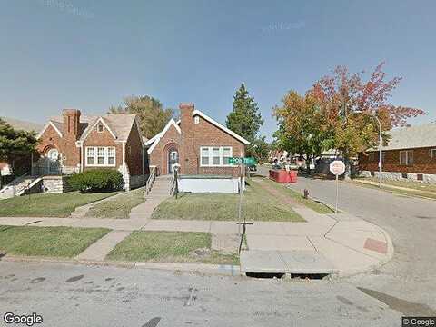 Pointe, SAINT LOUIS, MO 63147