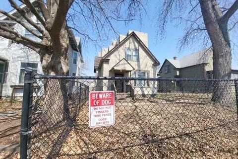 Case, SAINT PAUL, MN 55130