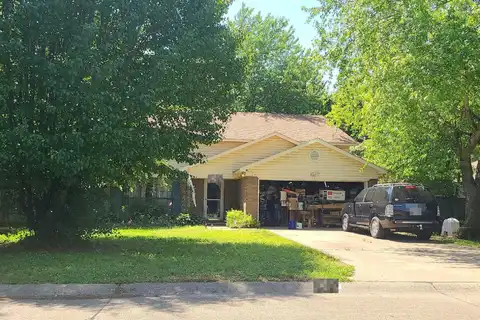 Martin, BRYANT, AR 72022