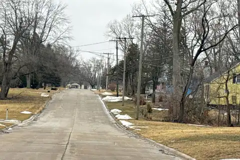 Tromley, INKSTER, MI 48141
