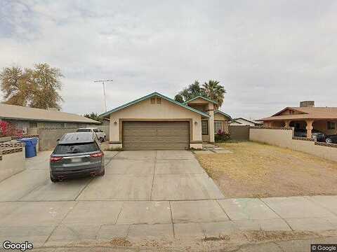 Calle Amistad, SOMERTON, AZ 85350