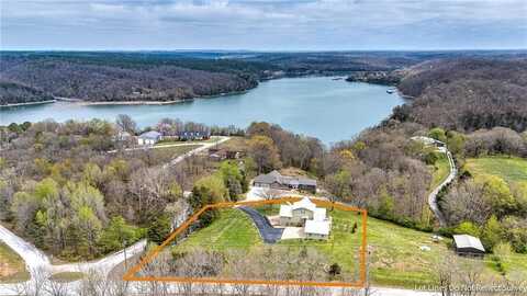 19123 Hill RD, Springdale, AR 72764