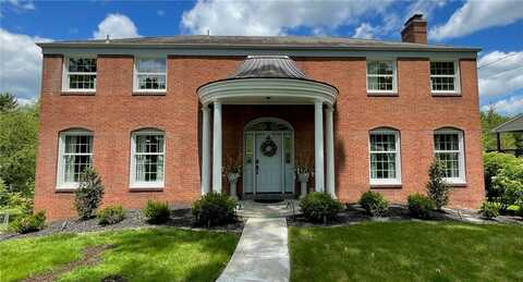 148 Warwick Dr, Upper Saint Clair, PA 15241