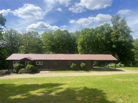 166 Sawmill, Loyalhanna, PA 15681
