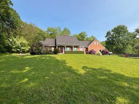 612 Freeport Road, Buffalo, PA 16229