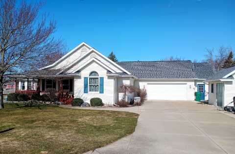 108 Choctaw Trail, Prudenville, MI 48651