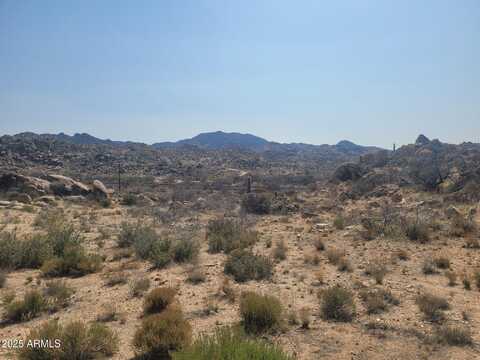 0 S Date Creek Road, Congress, AZ 85332