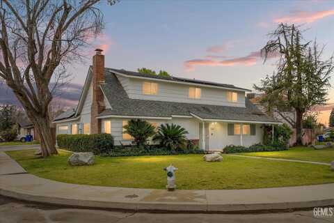 4701 Misty Court, Bakersfield, CA 93309