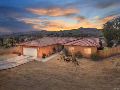 54425 Pinon Drive, Yucca Valley, CA 92284