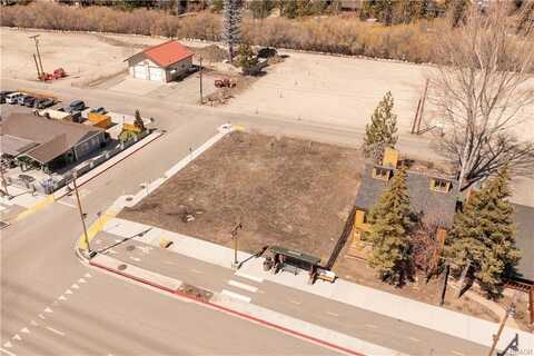 42630 Moonridge Road, Big Bear Lake, CA 92315