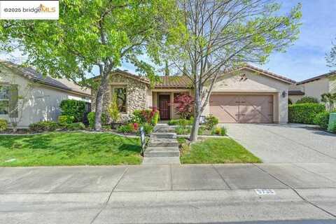 5736 Palmera LN, Sacramento, CA 95835