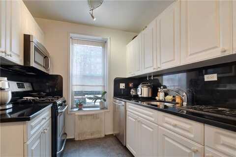3165 Nostrand Avenue, Brooklyn, NY 11229