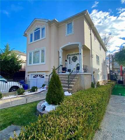 43 Lerer Lane, Staten Island, NY 10307