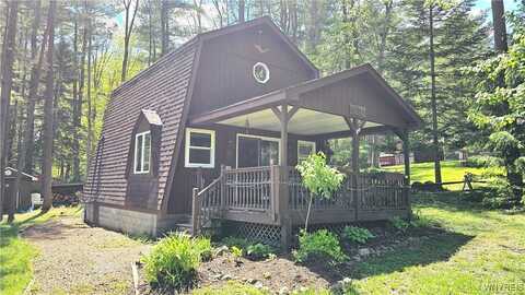 8121 Woodside Drive, Rushford, NY 14717