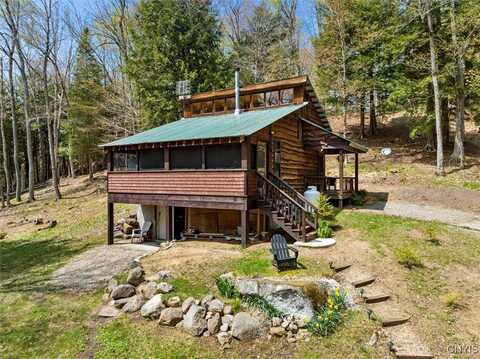86 Deer Hollow Road, Forestport, NY 13338