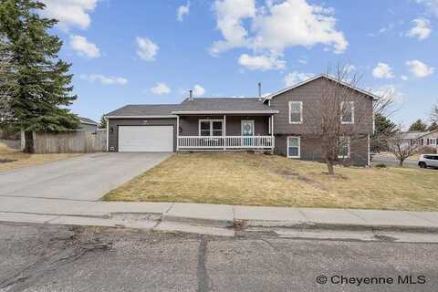 5812 CANYON RD, Cheyenne, WY 82009