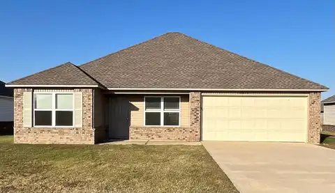 3813 CHURCHILL DR., Jonesboro, AR 72404