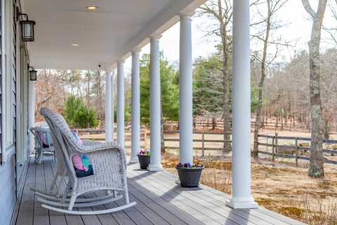 21 Cloverfield Way, East Falmouth, MA 02536