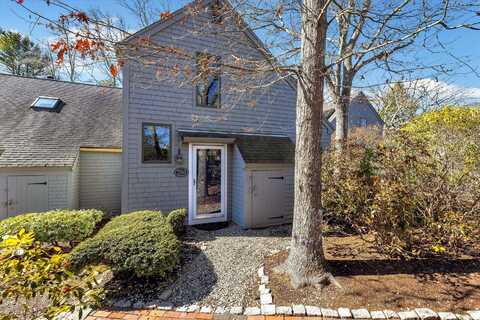 68 Mid-Iron Way unit: 7524, Mashpee, MA 02649