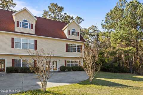 101 Ole Field Circle, Newport, NC 28570