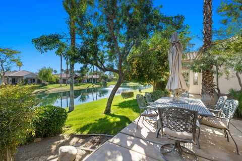 24 Racquet Club Drive, Rancho Mirage, CA 92270