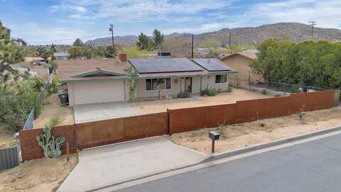 7665 Condalia Avenue, Yucca Valley, CA 92284