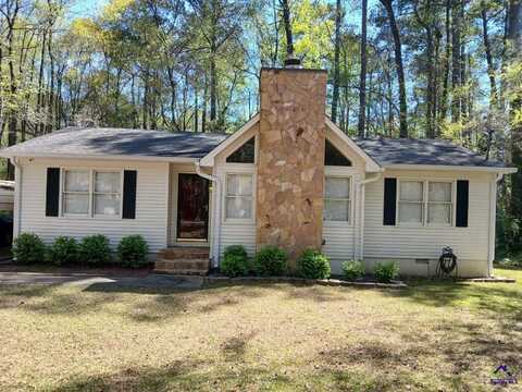 1137 N Plantation Parkway, Macon, GA 31216